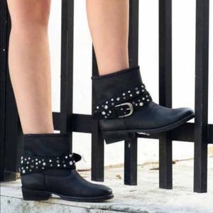 💕final sale 💕Cavalone atelier Ankle/moto boots